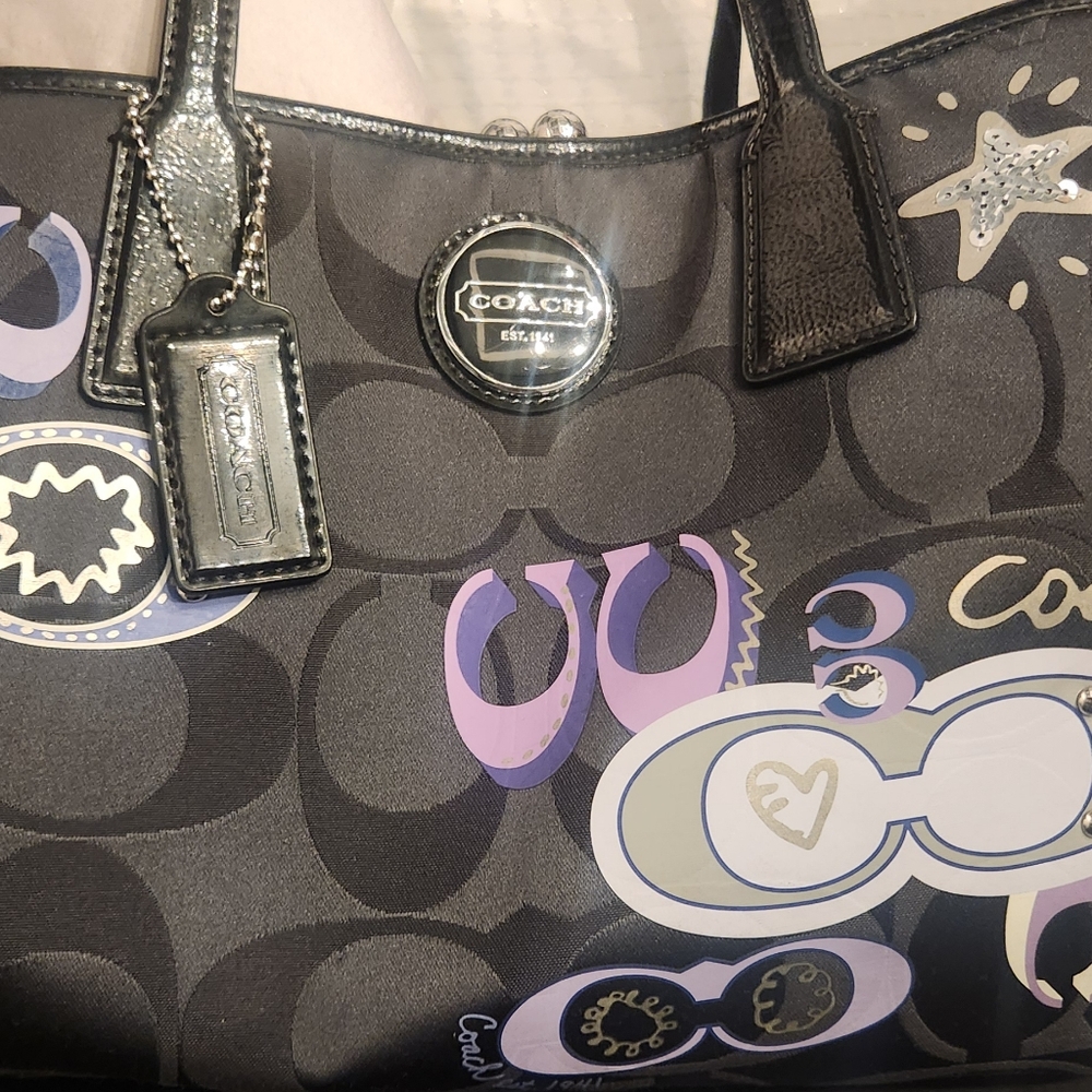 Coach Poppy Black Signature Multicolor Shoulder Bag Size Large